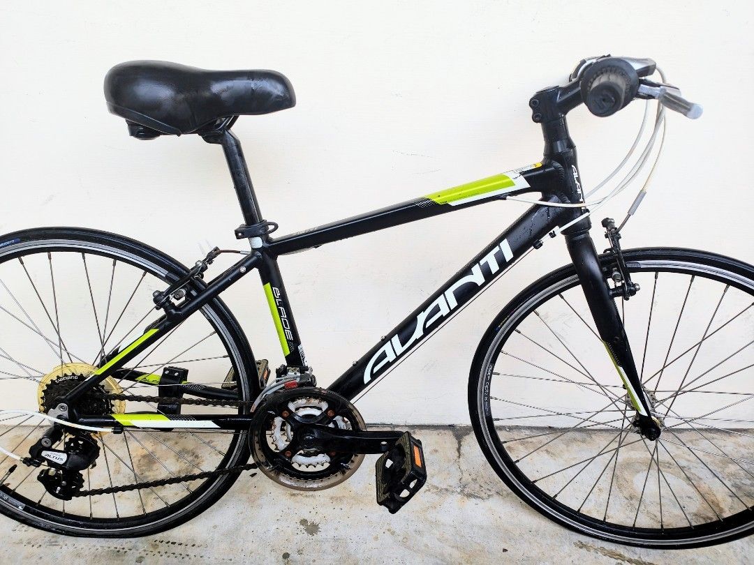 Avanti hybrid bike deals