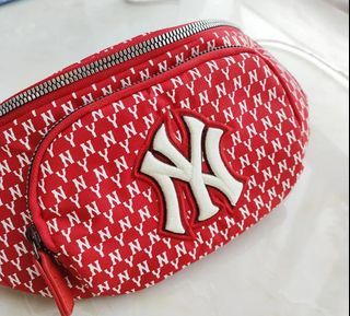 MLB NY Yankees Monogram Jacquard Waist Bag Set Navy BNWT Authentic