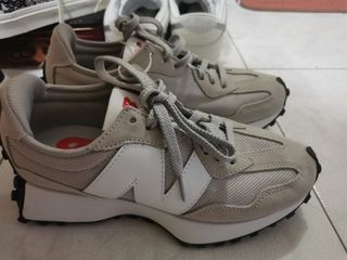 （分類：）位於 。 由 nnat214 提交（商品編號 1237450618，圖片 1）。簡介： 。