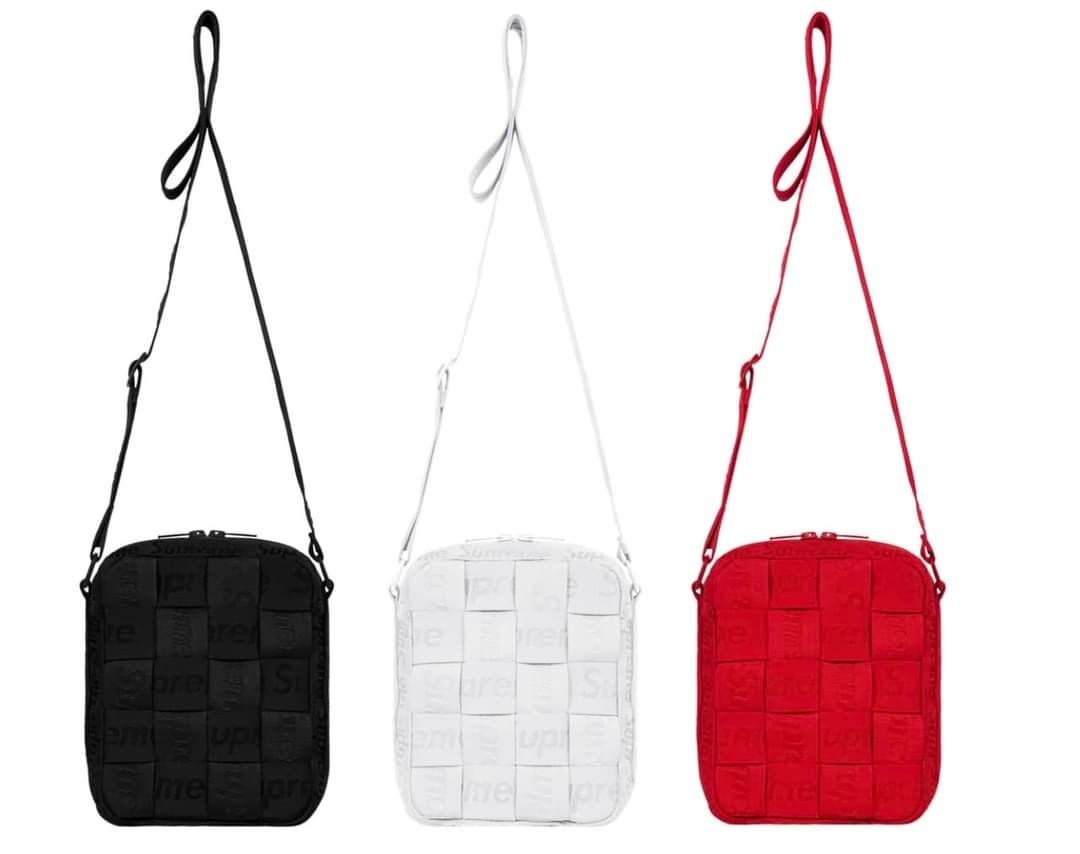 Woven side clearance bag