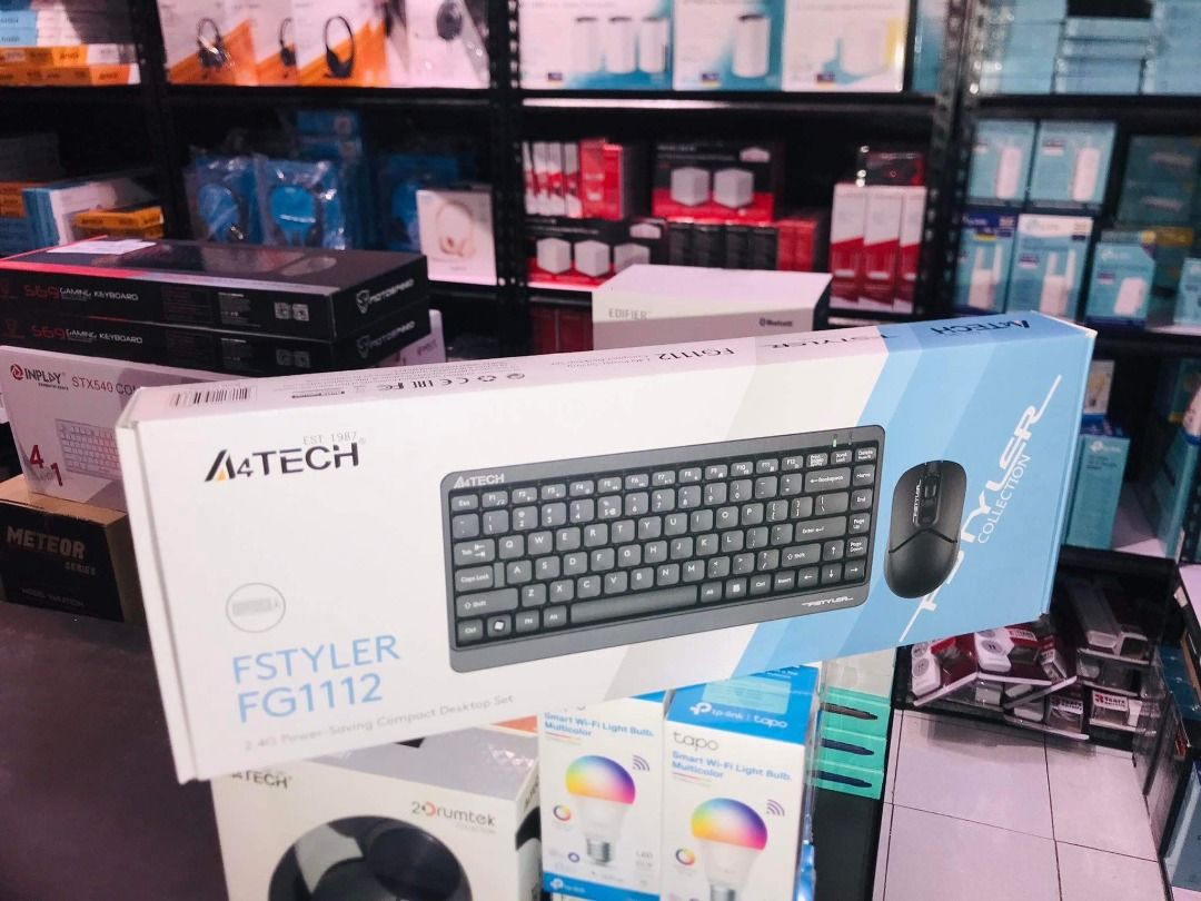 A4Tech Fstyler FG1112 Wireless Compact Keyboard and Mouse Combo Black