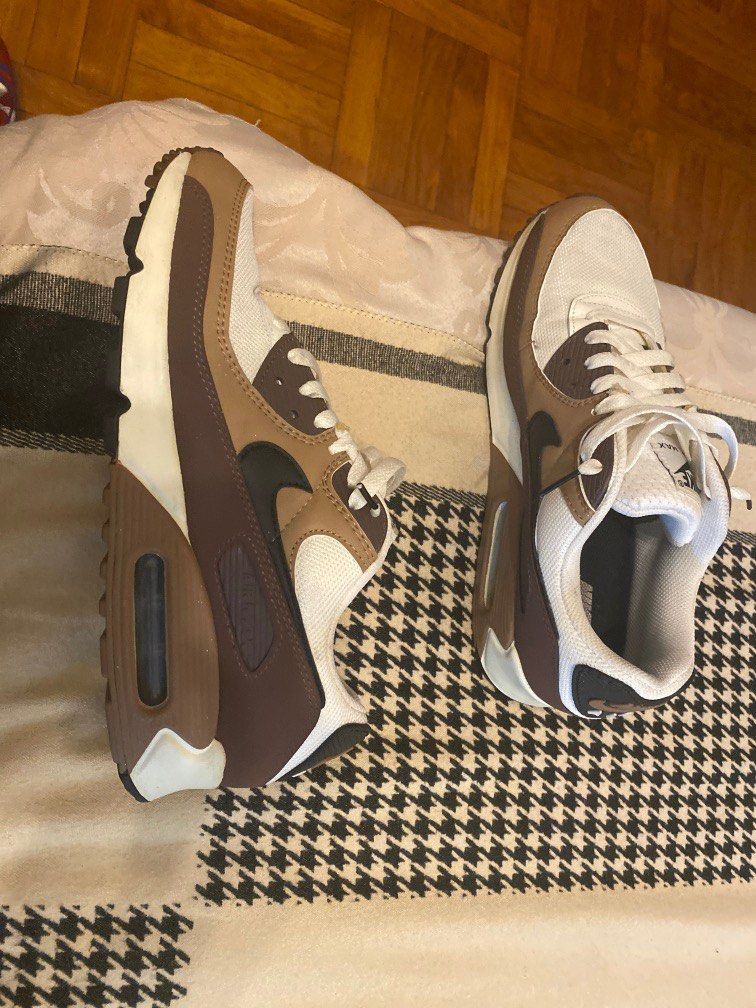 dark driftwood air max 90