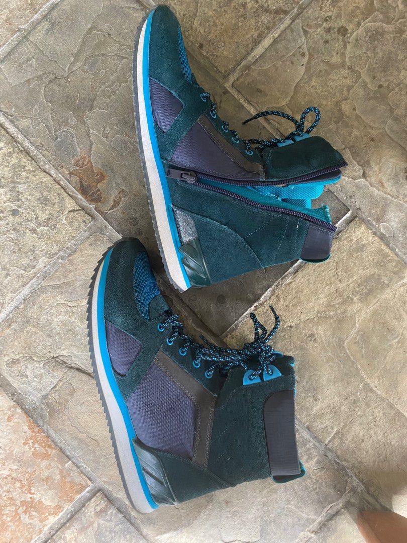 Aldo discount neon sneakers