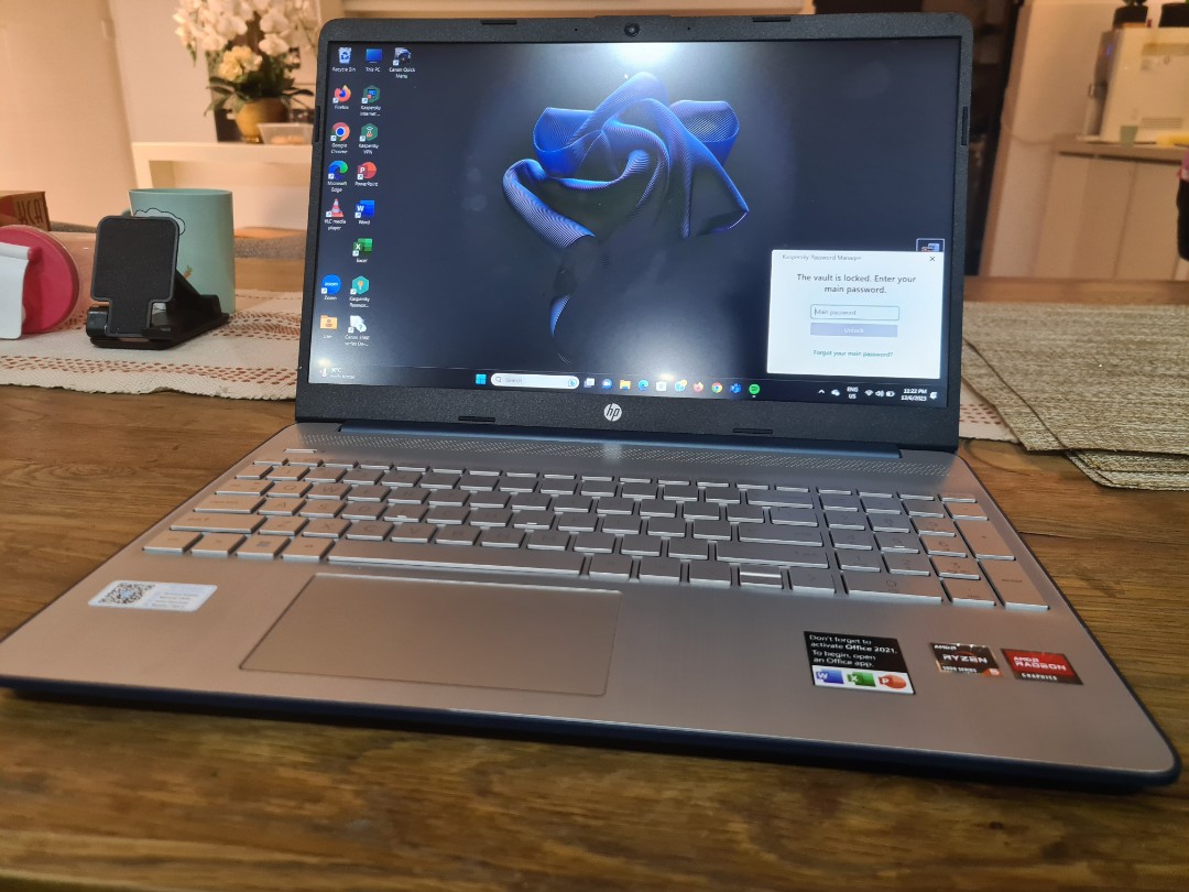 Almost New Hp Laptop 15s Eq3 Series Computers And Tech Laptops And Notebooks On Carousell 6187