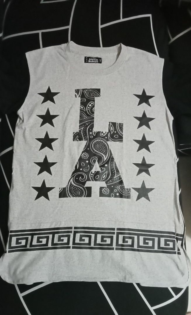 American boulevard t shirt store