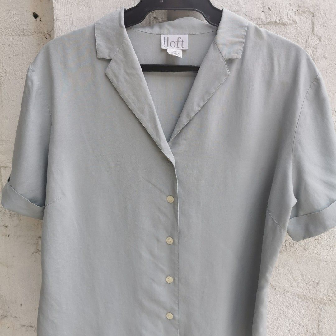Ann taylor loft tops store