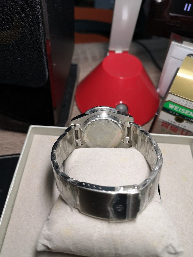 Arbutus Men s automatic GMT watch 100m Luxury Watches on Carousell
