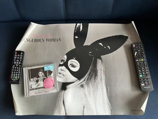 （分類：）位於 。 由 dancewiththedevil 提交（商品編號 1237431609，圖片 1）。簡介： 。