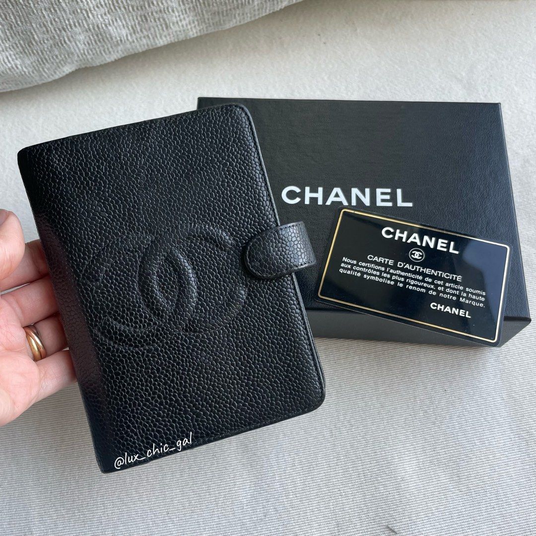 Chanel timeless store cuir caviar