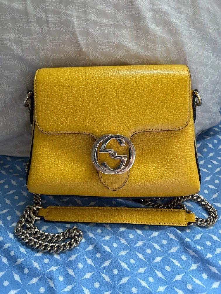 Authentic Gucci Interlocking Chain Sling Bag (Category: Luxury Bags & Wallets) located in Dinalupihan. Submitted by hydzsalva (Listing ID 1237361539, Image 1). Description: seliing very low due to minor rubs in one corner. guaranteed authentic or your money back. i can sens more pics if intersted.