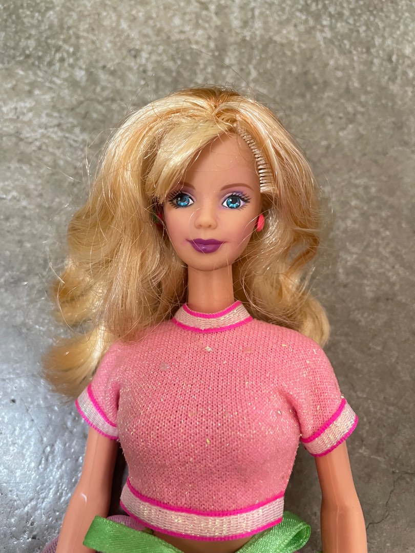 Barbie strawberry sorbet shop