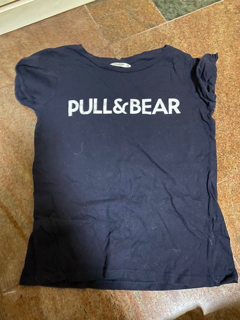 Basic top (Category: Shirts) located in Singapore. Submitted by nofakespls (Listing ID 1237408453, Image 7). Description: PM me for more details. Trades r welcome.