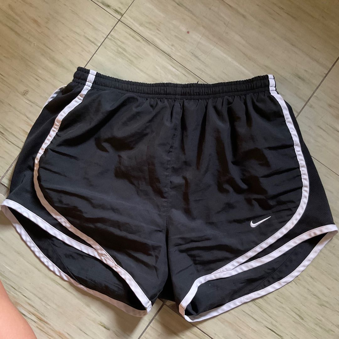 Black Nike running shorts on Carousell
