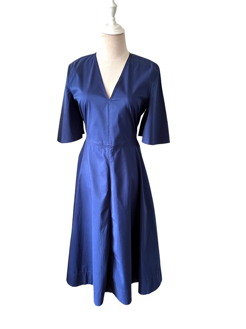 Calvin Klein Blue Dress, Women's Fashion, Dresses & Sets, Dresses on  Carousell