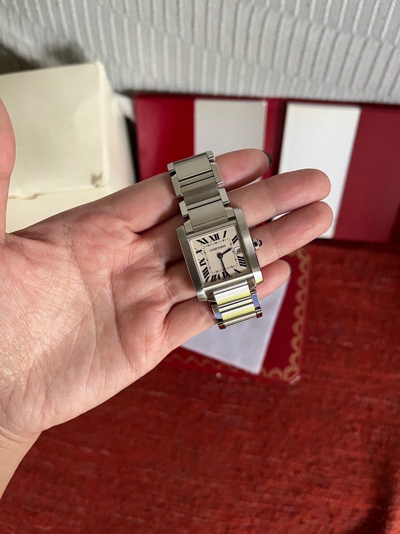 Cartier hot sale tank medium