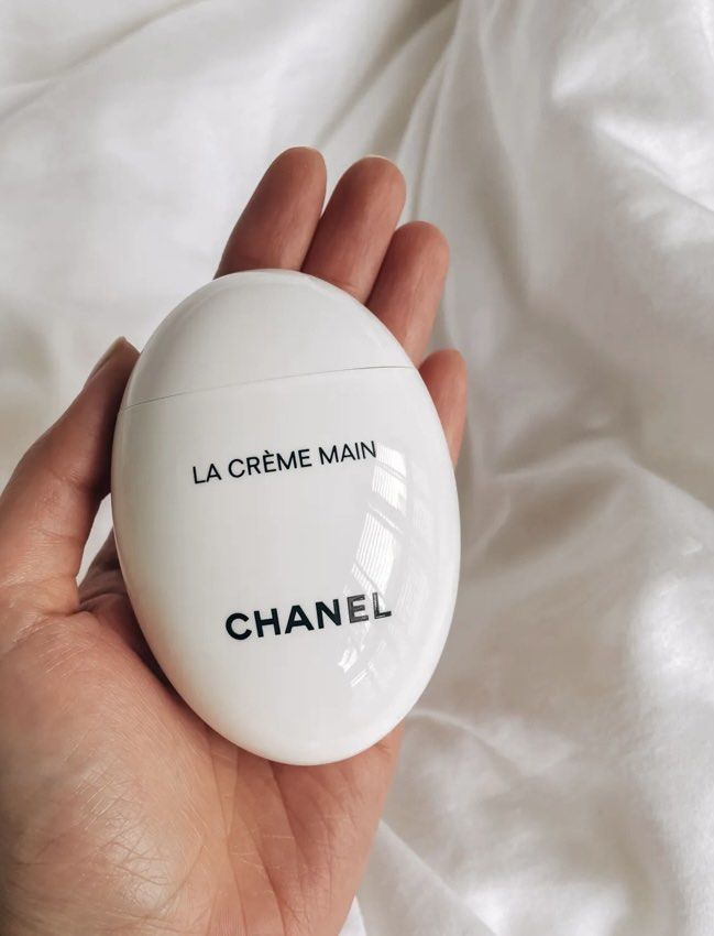 Mua CHANEL Chanel Hand Cream La Creme Man 17 fl oz 50 ml Womens  Authentic Gift Box Included trên Amazon Nhật chính hãng 2023  Fado