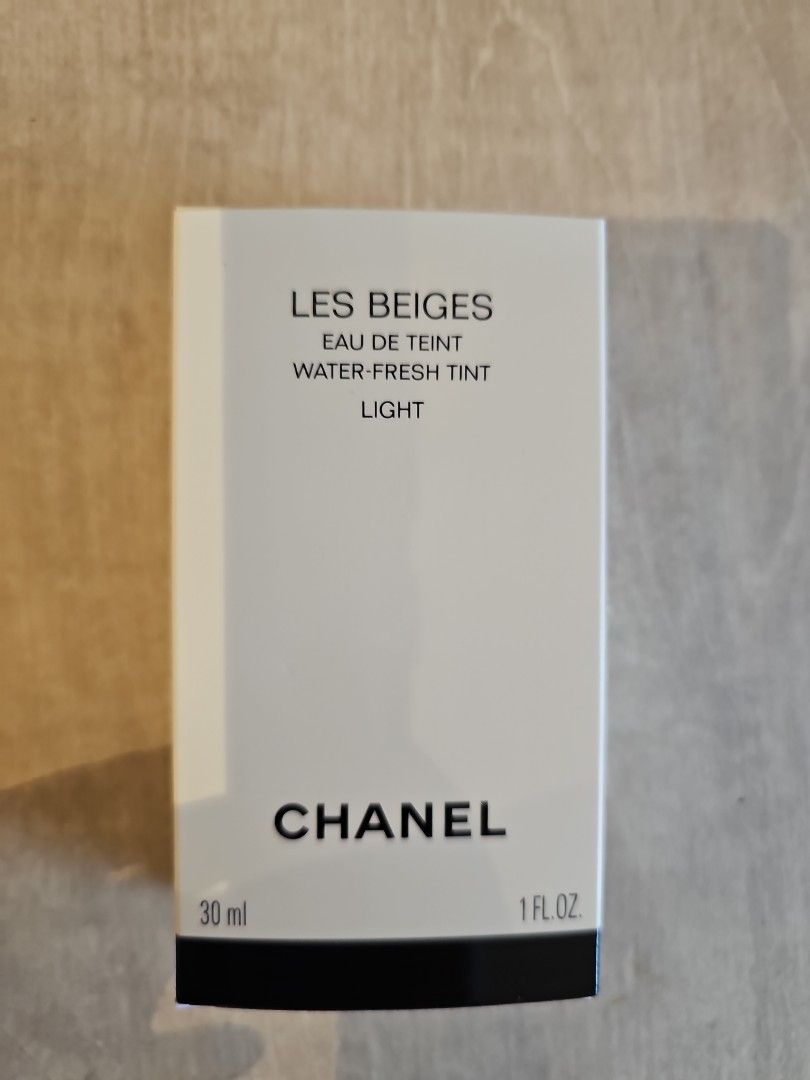 CHANEL Les Beige Water Fresh Tint