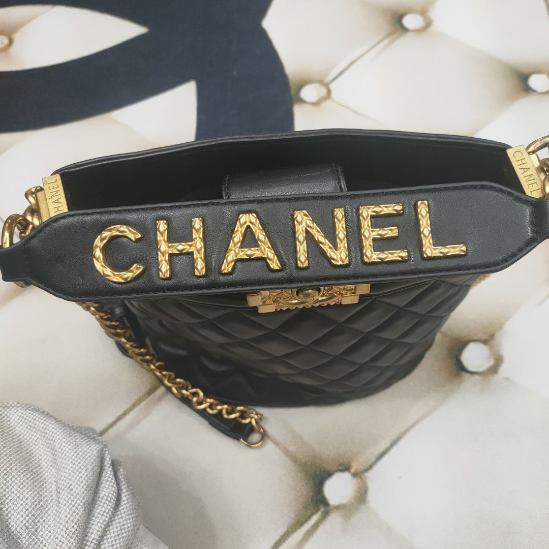 CHANEL VIP FANNY PACK BELT BAG GWP PREMIUM GIFT for Sale in
