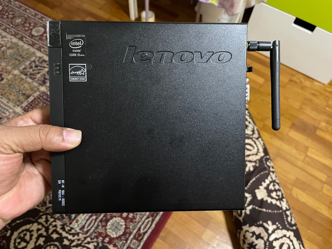 MiniPC - LENOVO Thinkcentre M710Q Tiny - Dual Core G4560T à 2.9Ghz