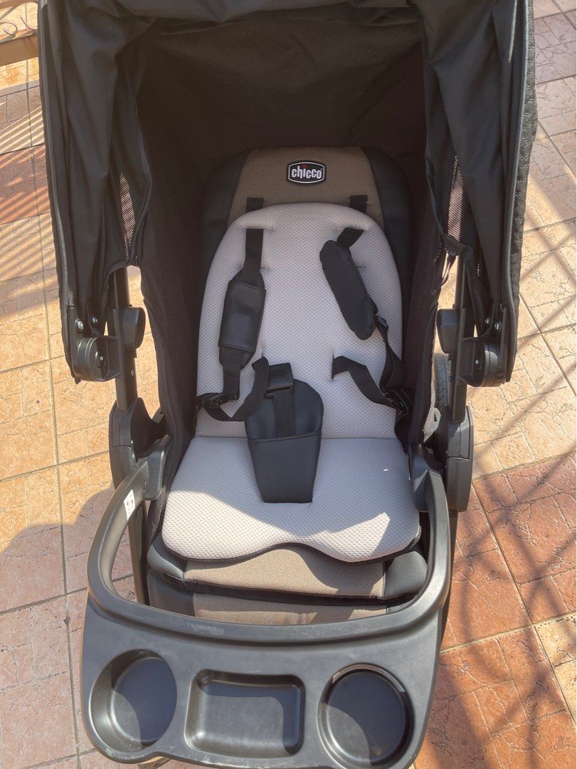 Chicco Bravo Primo stroller, Babies & Kids, Going Out, Strollers on