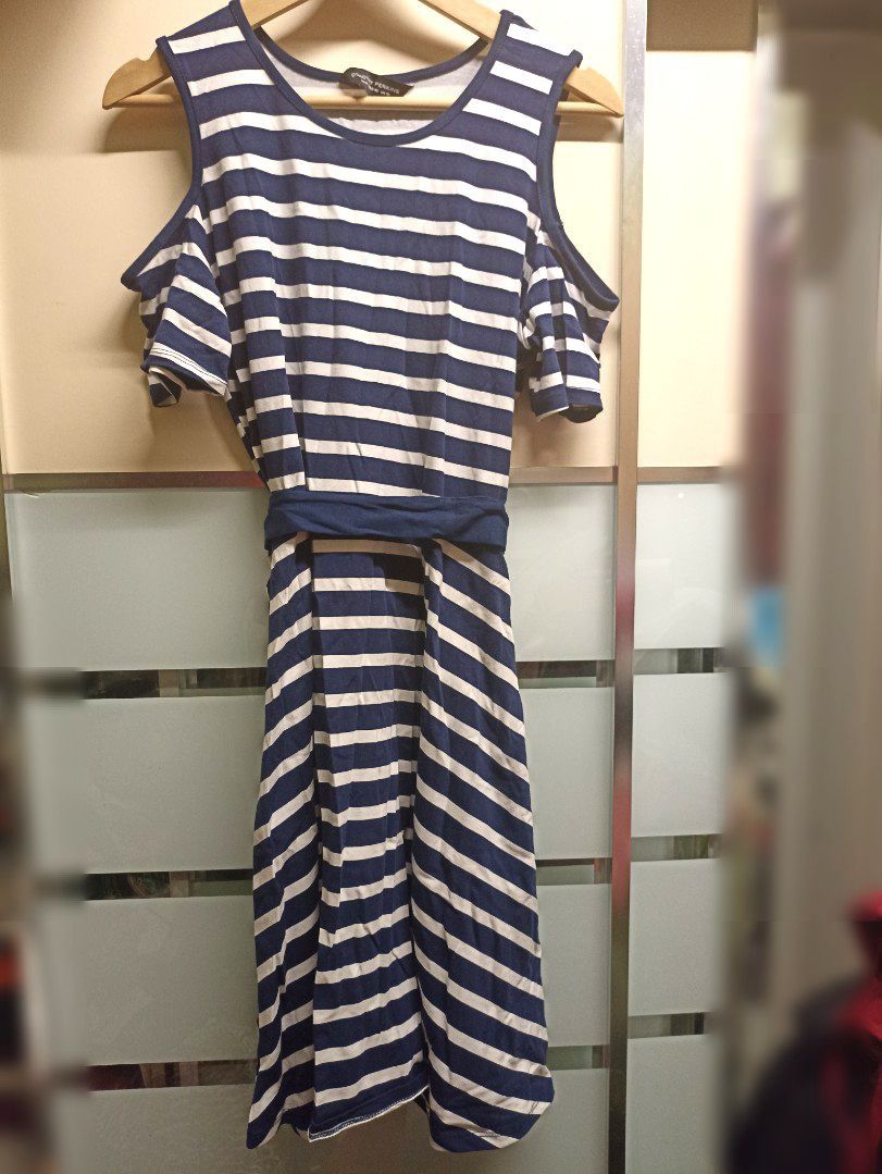 Dorothy perkins cold shoulder dress on sale