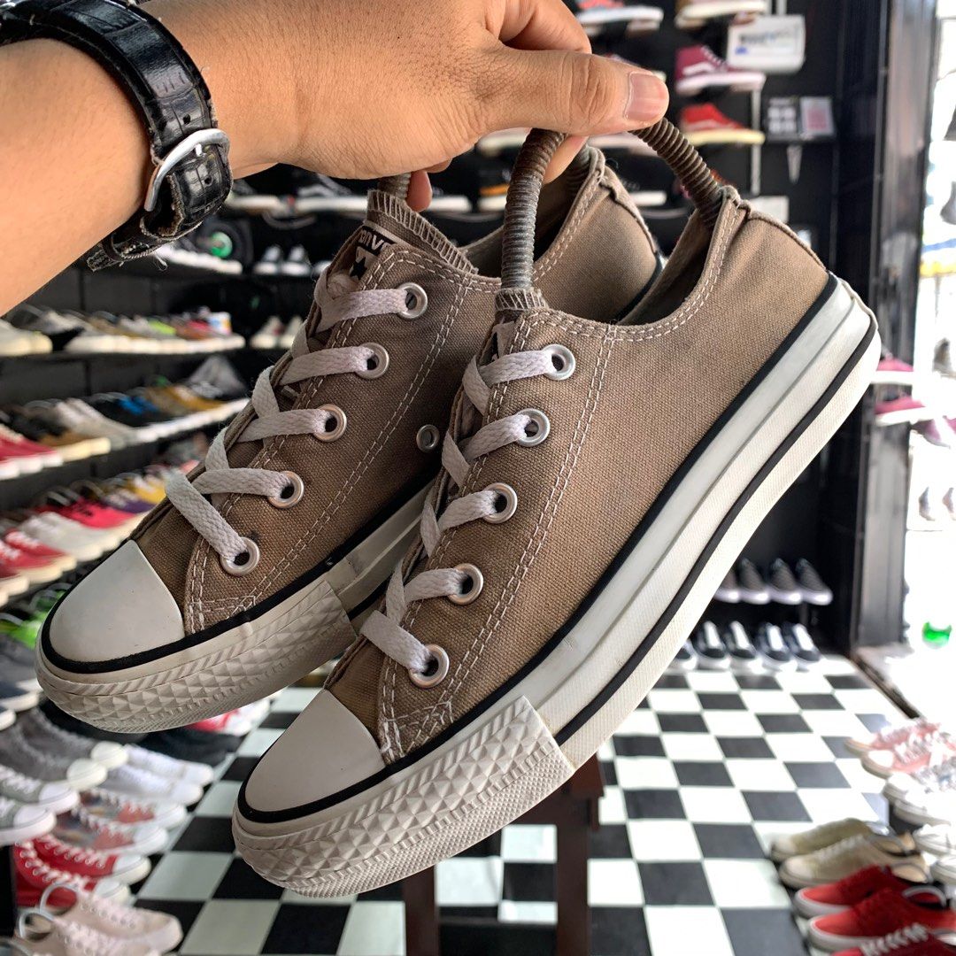 Jam tangan 2025 converse original