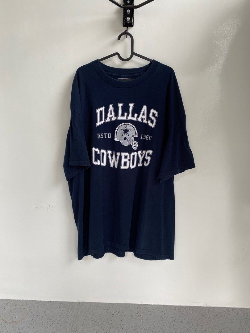 Dallas Cowboys Ripped Open Chest Graphic T Shirt