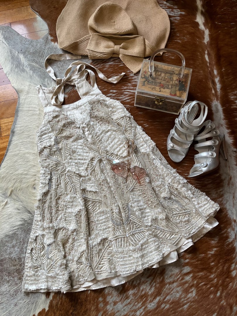 Free people spell on sales you embroidered keyhole dress