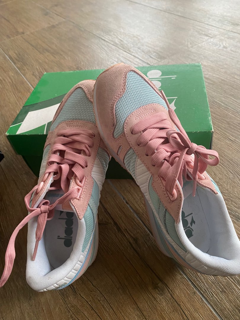 Diadora Rosso Leather Women Sneaker