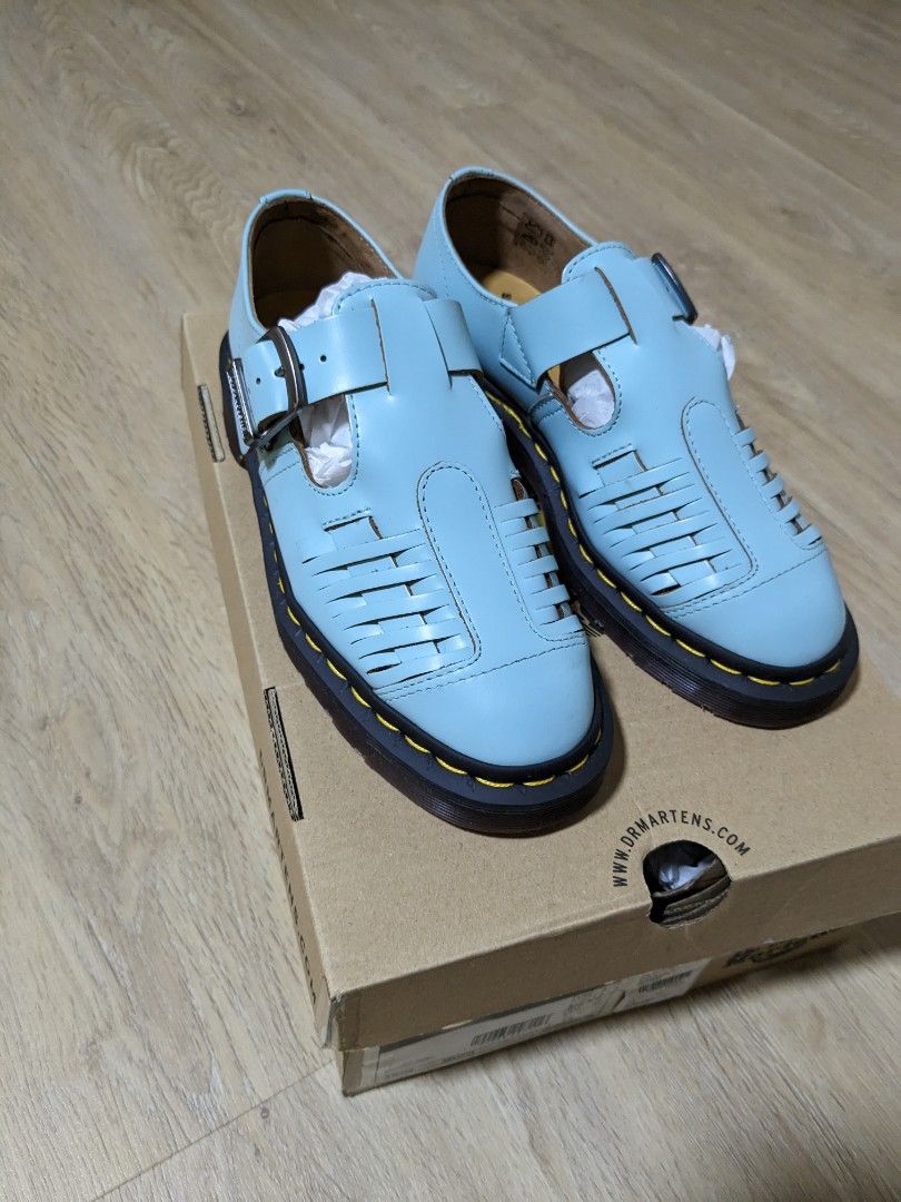 Mica archive clearance dr martens