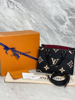 (Kategori: ) berada di . Dikirim oleh brandedboutique_luxury (ID iklan 1237487199, Gambar 1). Deskripsi: .