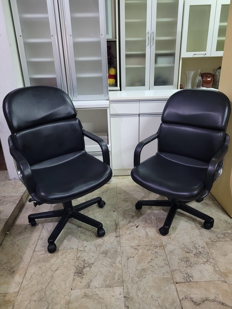 Executive office chair Japan surplus on Carousell