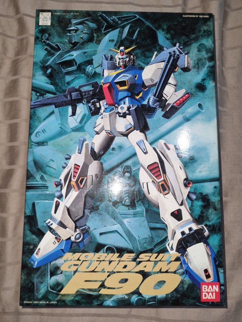 F90 Gundam 1/100 (Category: Gundam Model Kits) located in Singapore. Submitted by gsamrak (Listing ID 1237510138, Image 1). Description: Different range of weapon type all-in-one.