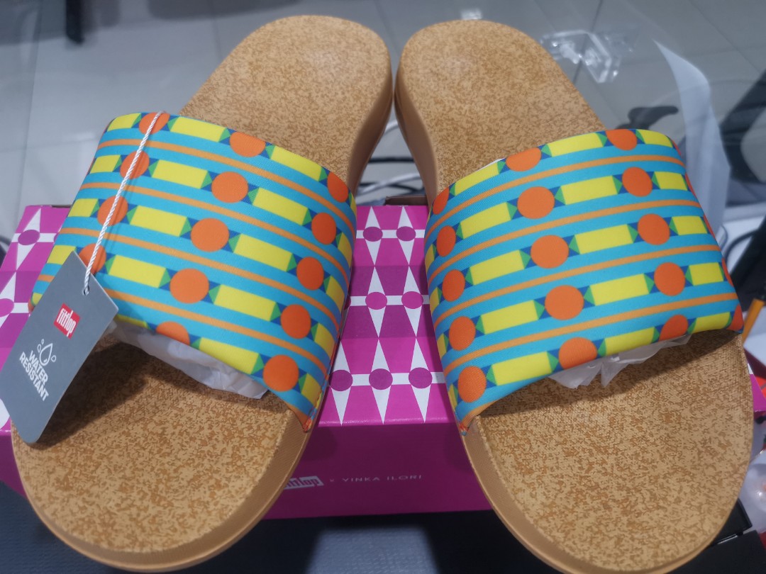 Fitflop slides on Carousell