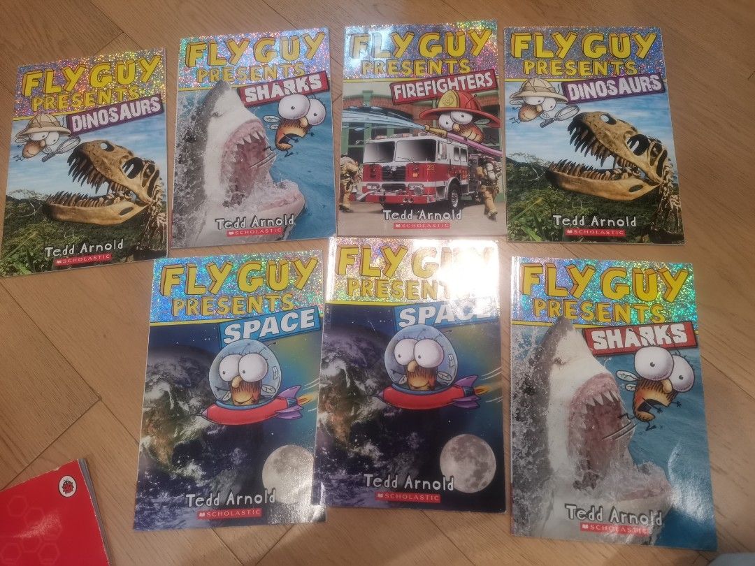 Fly guy book （分類：小說及非小說）位於 Hong Kong。 由 dj_1745 提交（商品編號 1237481099，圖片 1）。簡介： Take all for 50hkd.. In like new condition.。
