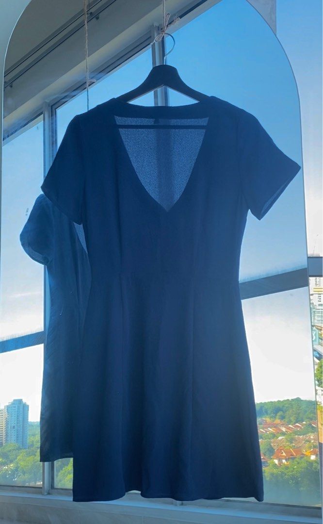 Forever 21 navy blue store dress