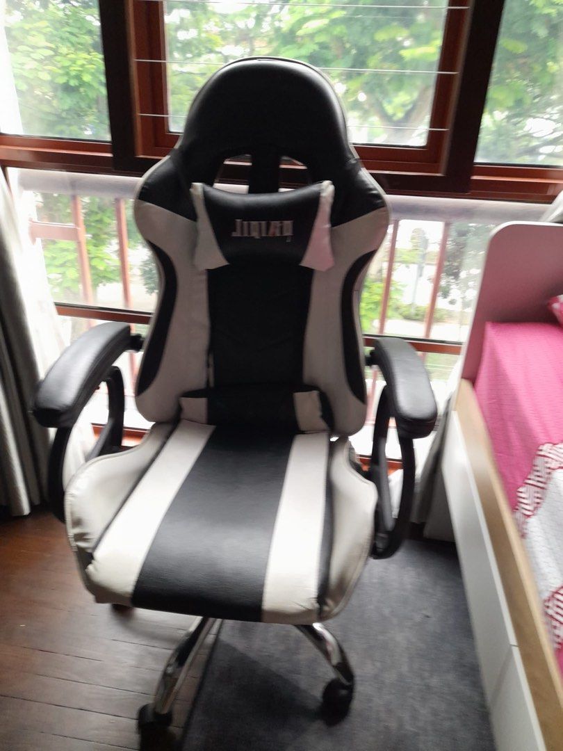 Tarmac racer 2025 chair
