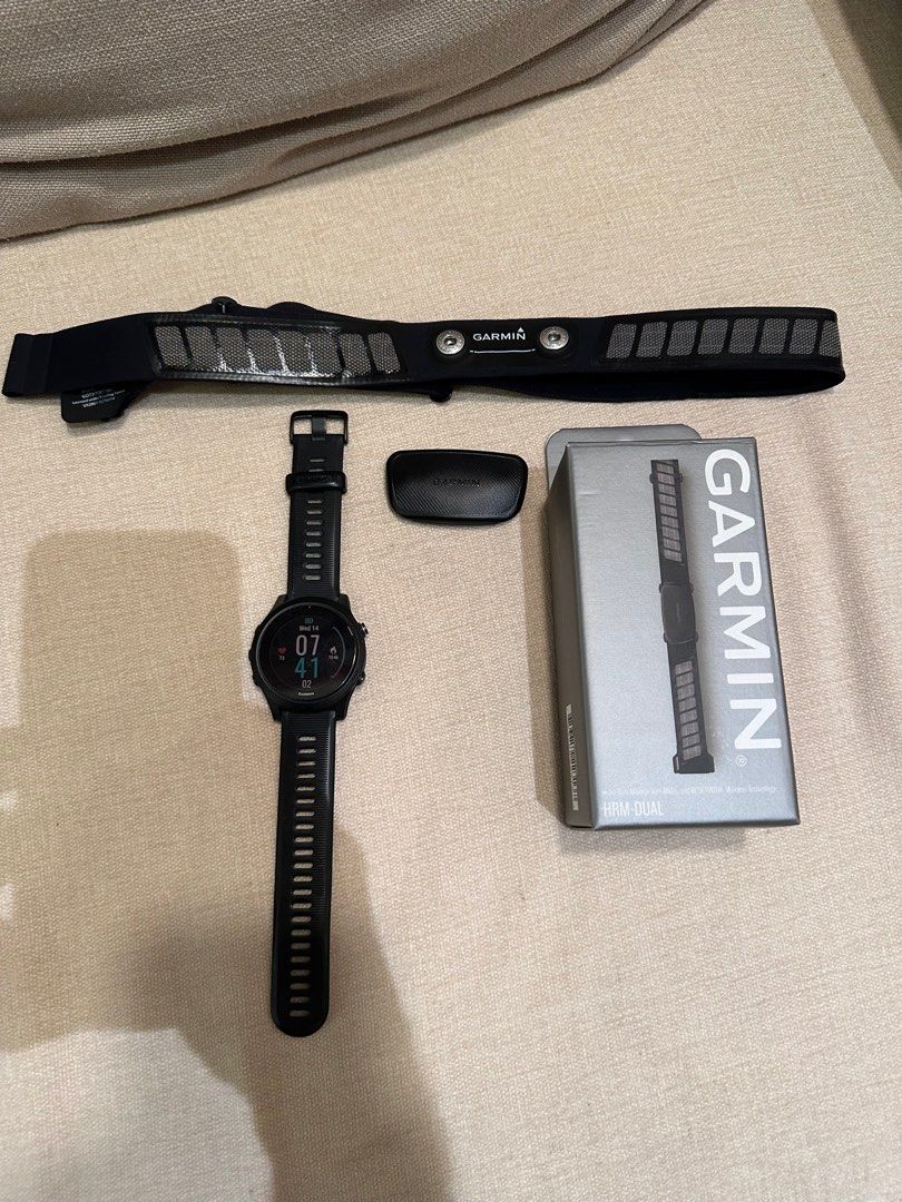 Garmin 945 with HRM Dual Chest Strap