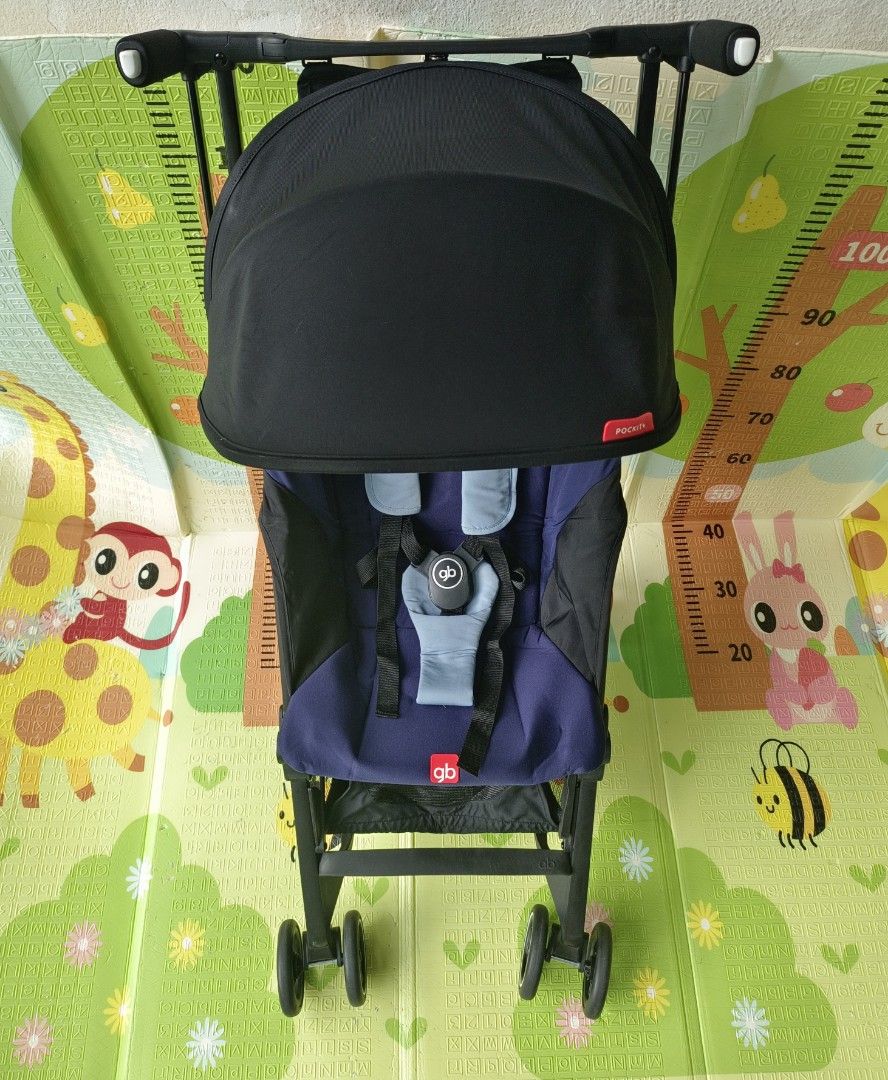 Gb pockit hotsell stroller in store