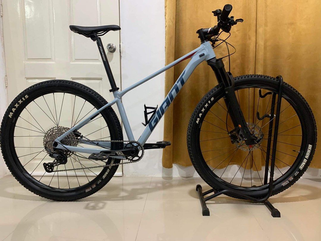 GIANT BICYCLE XTC SLR ALUXX 2021 29er Dusty Blue Sports Equipment Bicycles Parts Bicycles on Carousell