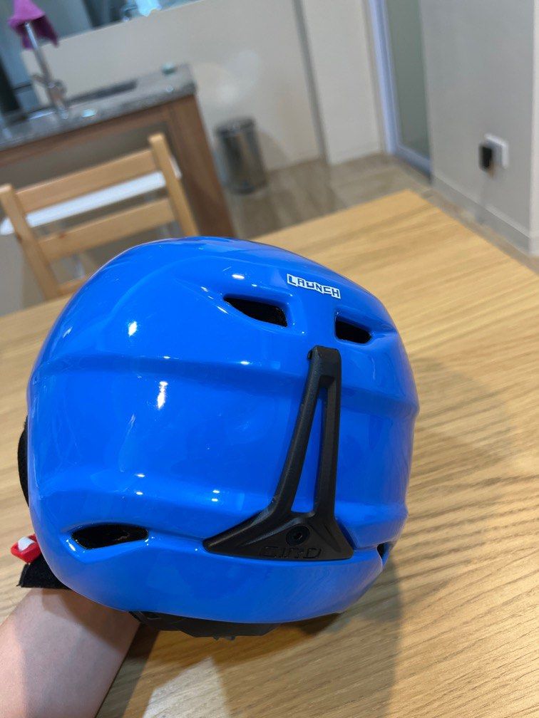 Giro youth cheap ski helmet