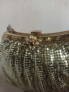 (Category: ) located in . Submitted by bagelia (Listing ID 1237518170, Image 1). Description: .