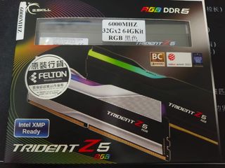 （分類：）位於 。 由 tris77 提交（商品編號 1237477530，圖片 1）。簡介： 。