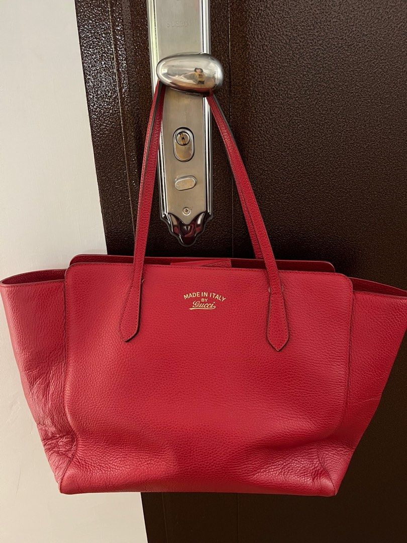 Gucci swing large tote bag Luxury Bags Wallets on Carousell