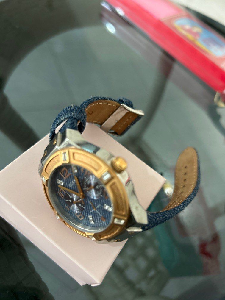 Guess w0289l1 online