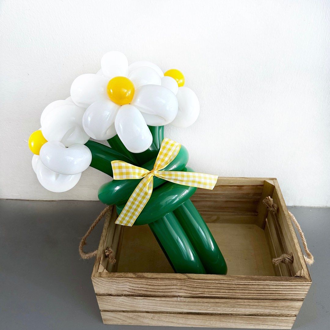 Daisy, Rose, Stalk Flower Balloon Bouquet