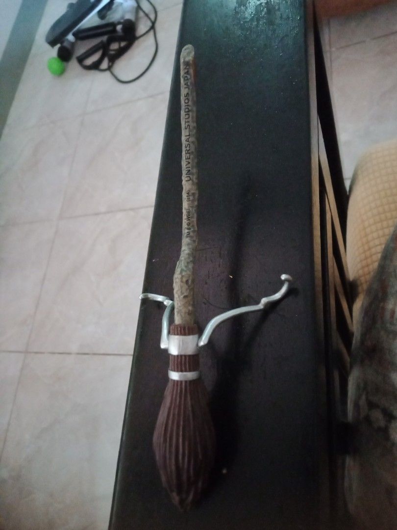 Harry Potter Broomstick/Nimbus pen on Carousell
