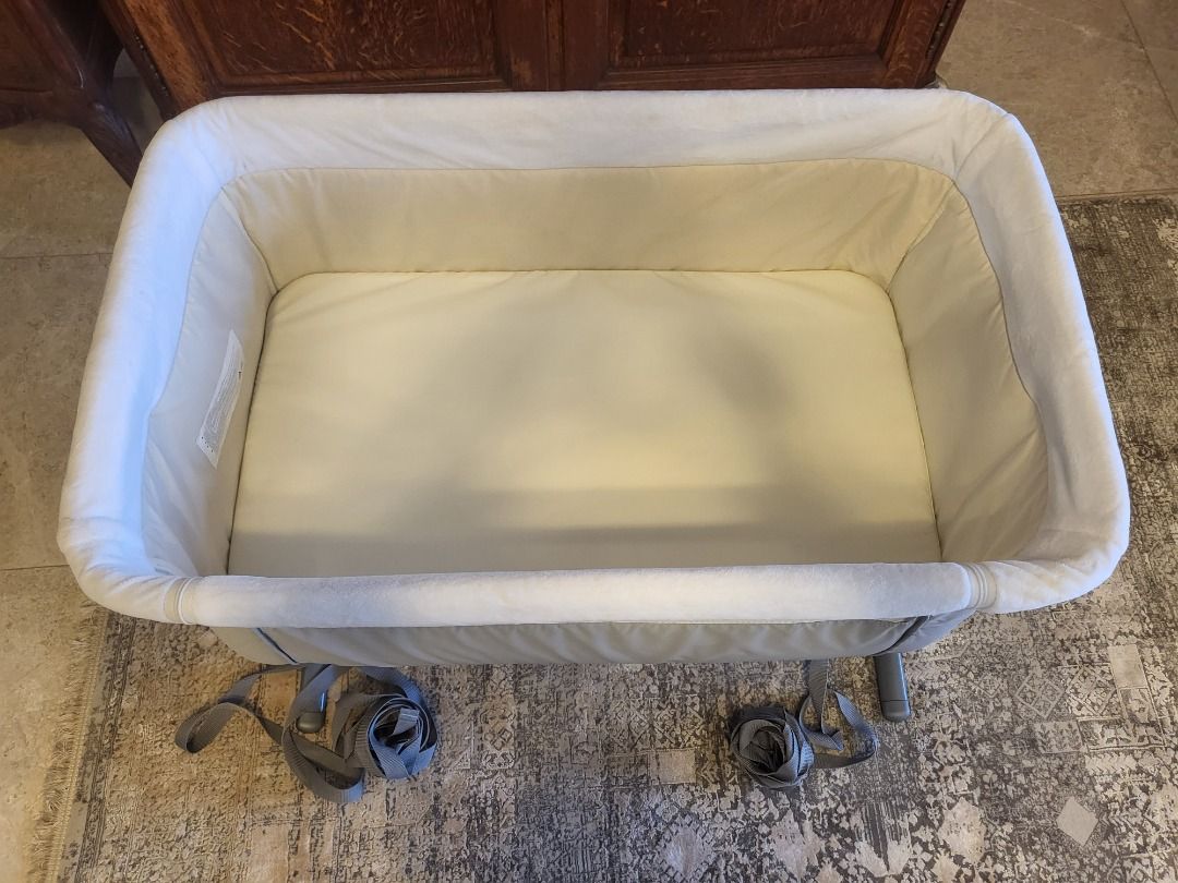 Hauck next to me baby cot, Babies & Kids, Baby Nursery & Kids Furniture