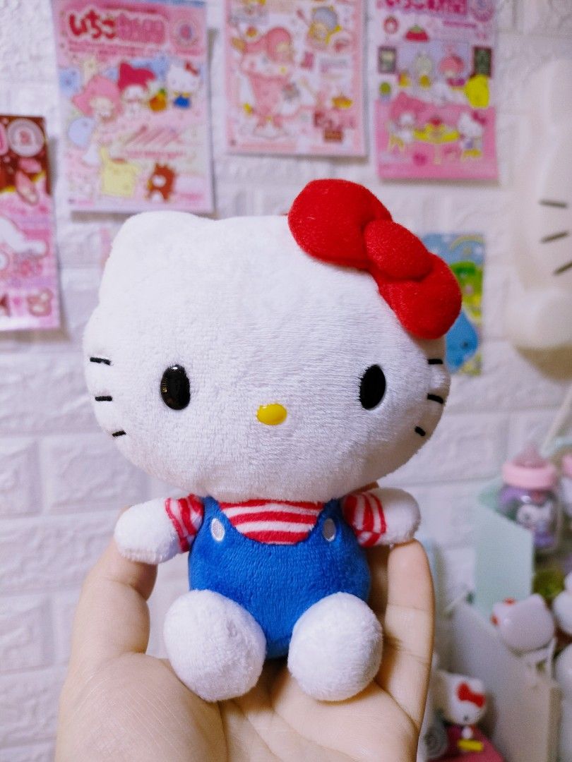 hello kitty classic on Carousell