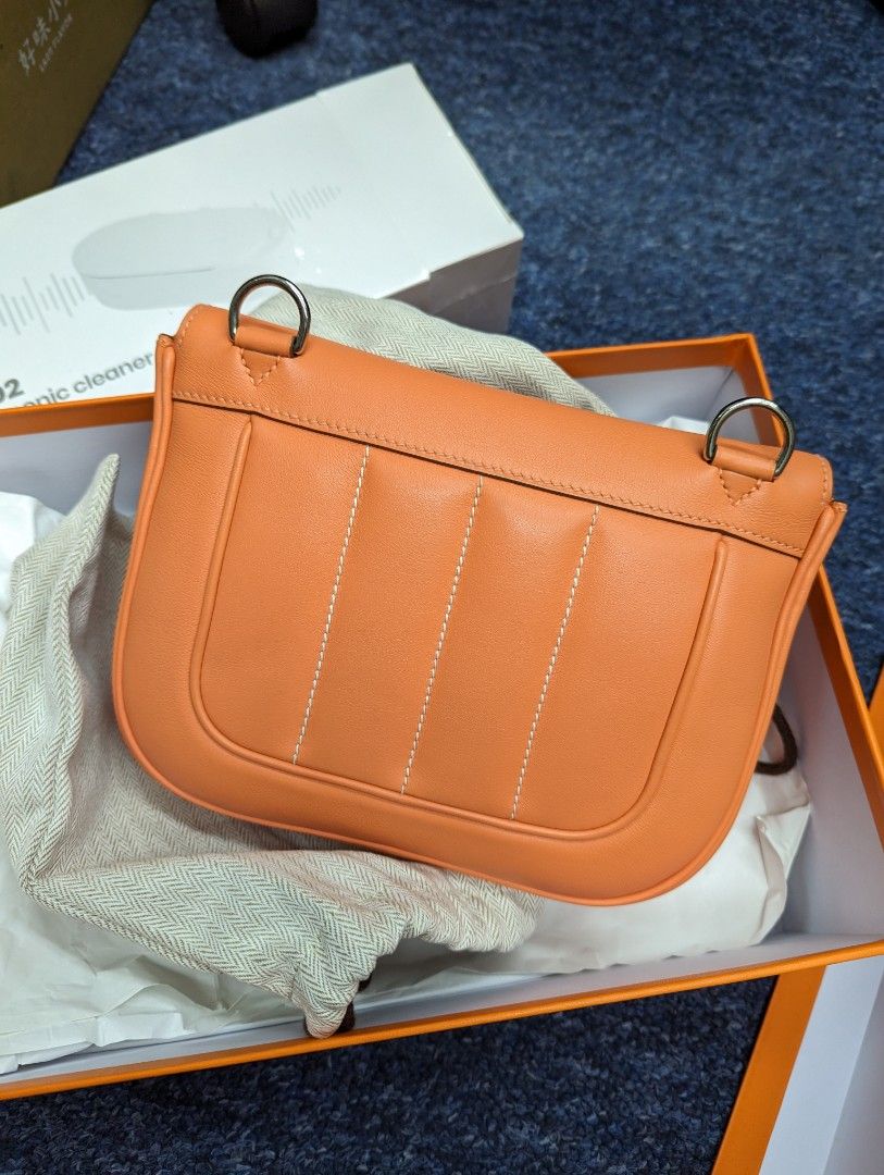 Hermes Berline Mini 21, 名牌, 手袋及銀包- Carousell